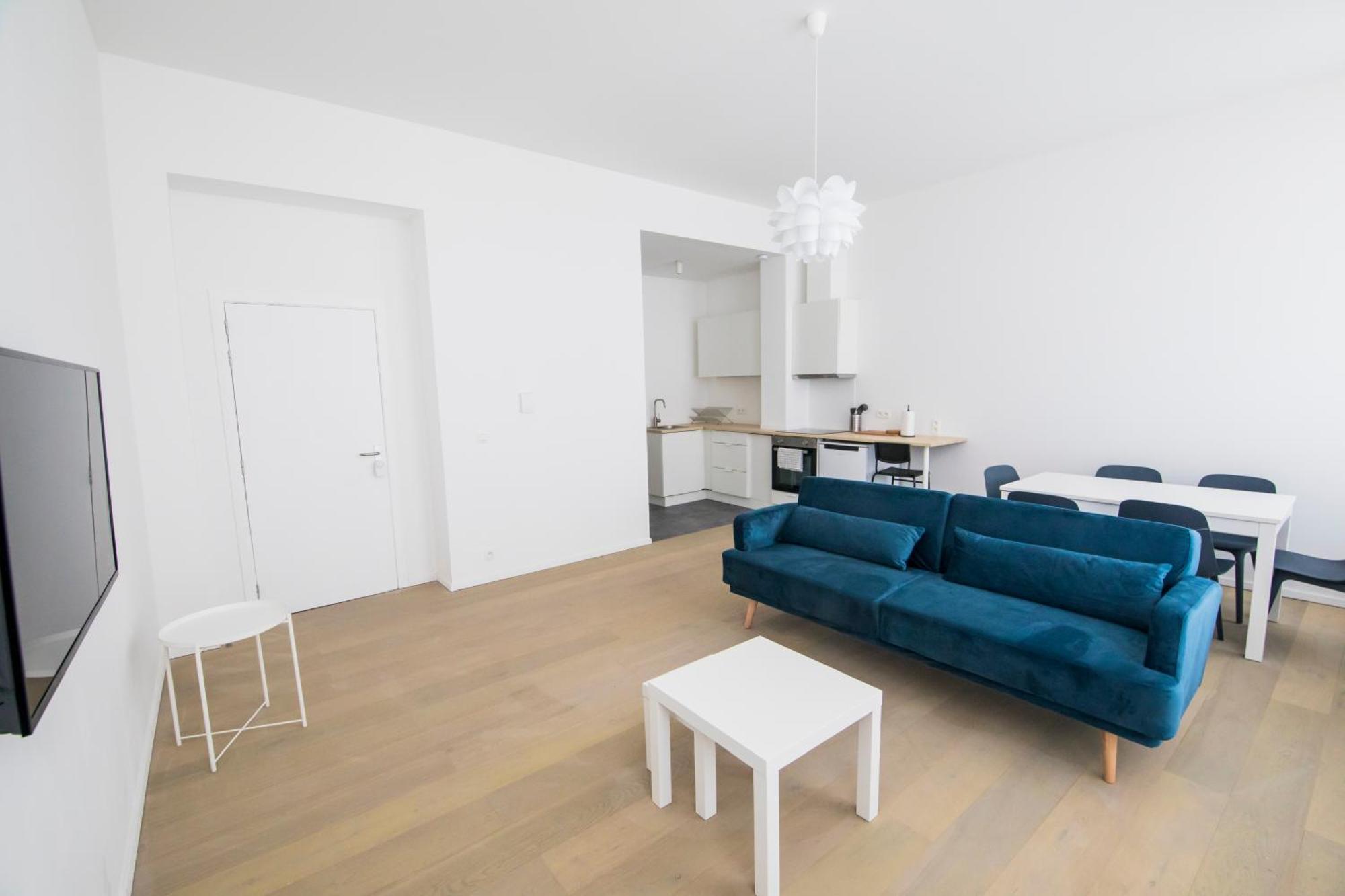 Travelease - Midi Bed & Breakfast Anderlecht Bagian luar foto